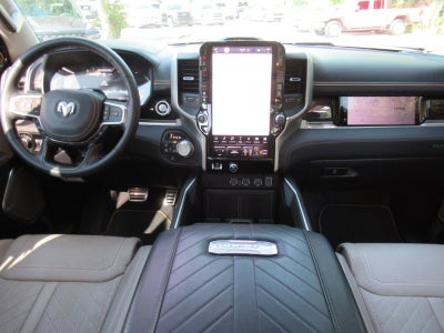 2025 RAM 1500 Tungsten Crew Cab 4x4 5'7' Box