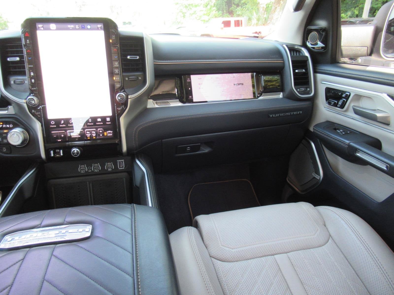 2025 RAM 1500 Tungsten Crew Cab 4x4 5'7' Box