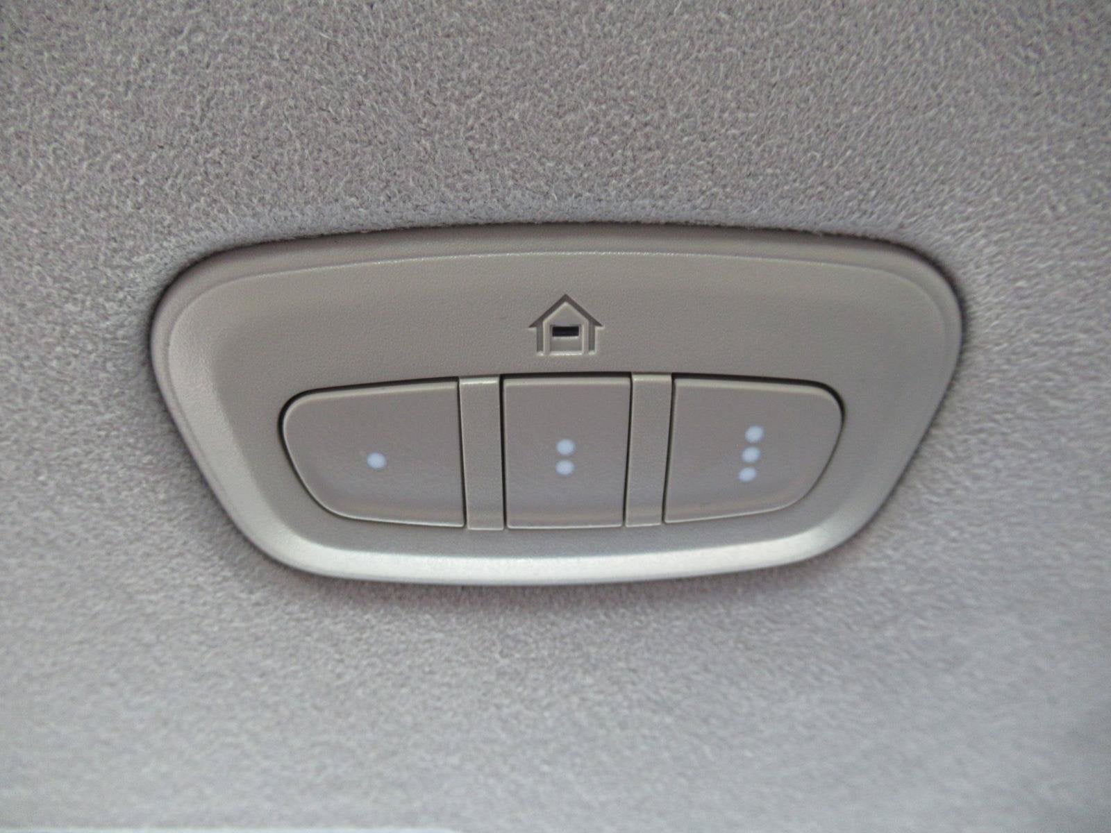 2025 RAM 1500 Tungsten Crew Cab 4x4 5'7' Box