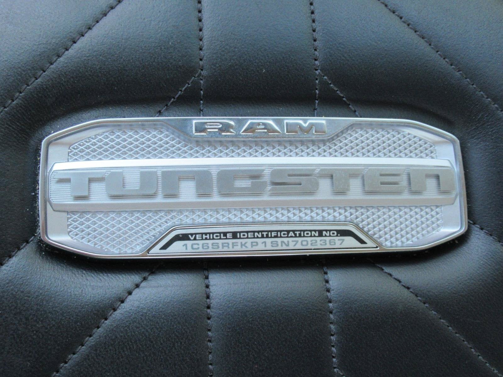 2025 RAM 1500 Tungsten Crew Cab 4x4 5'7' Box
