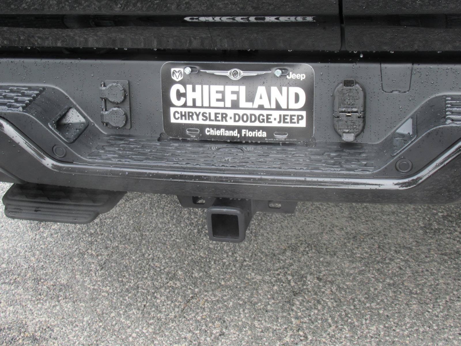 2027 RAM Ram 1500 RAM 1500 TUNGSTEN CREW CAB 4X4 5'7' BOX