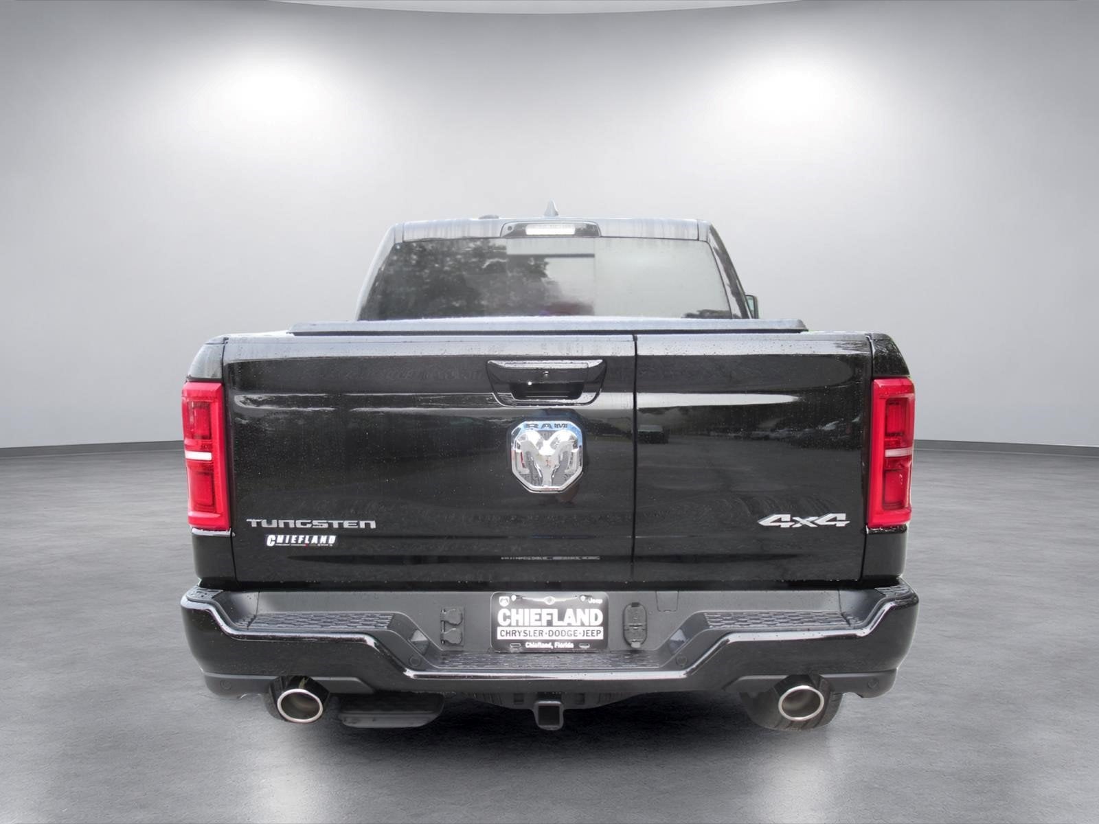2027 RAM Ram 1500 RAM 1500 TUNGSTEN CREW CAB 4X4 5'7' BOX