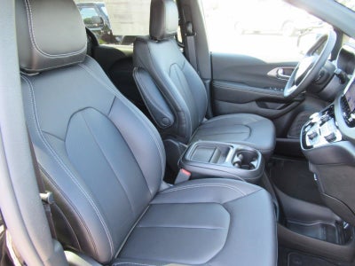 2027 Chrysler Pacifica PACIFICA LX