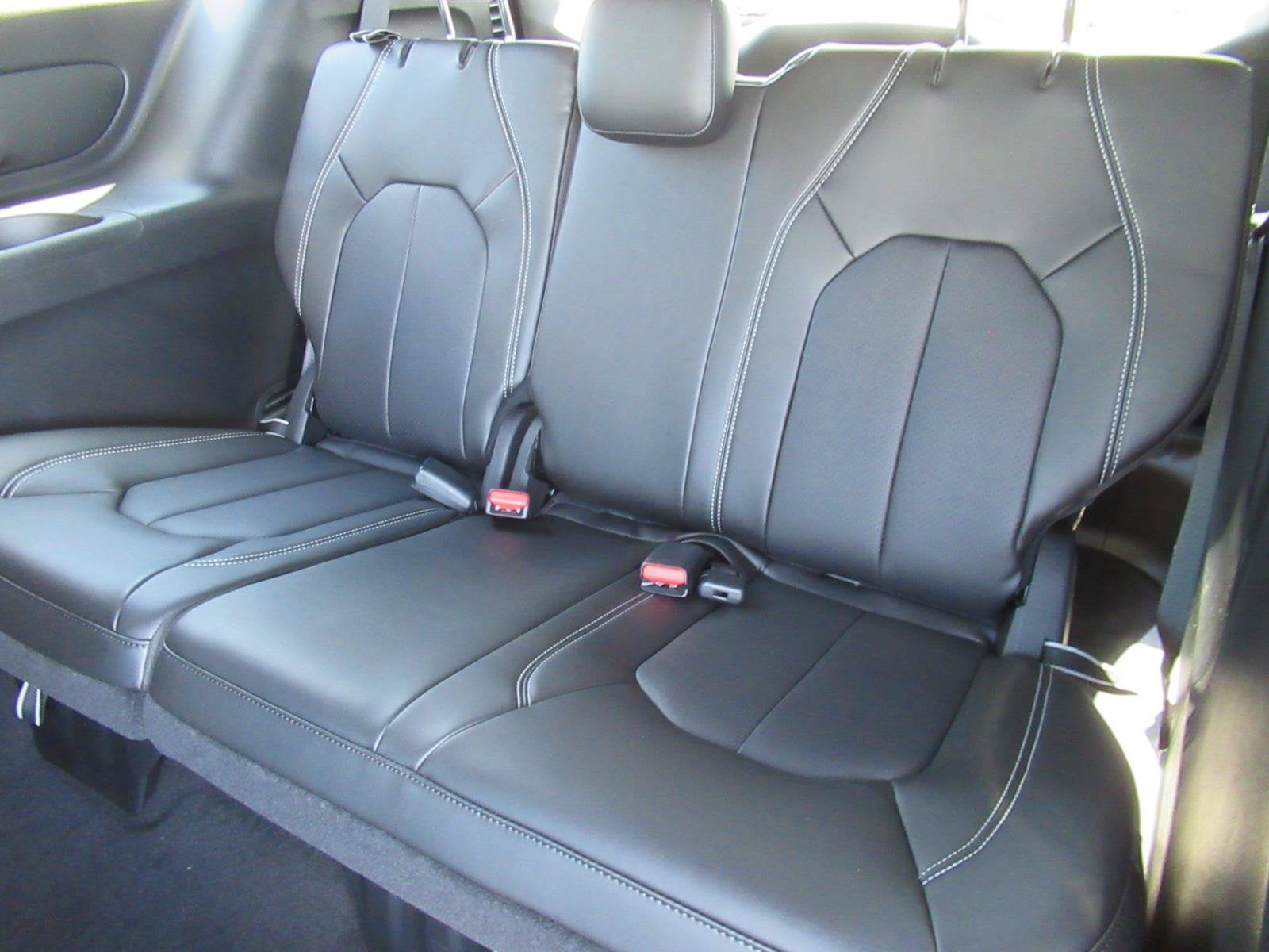 2027 Chrysler Pacifica PACIFICA LX