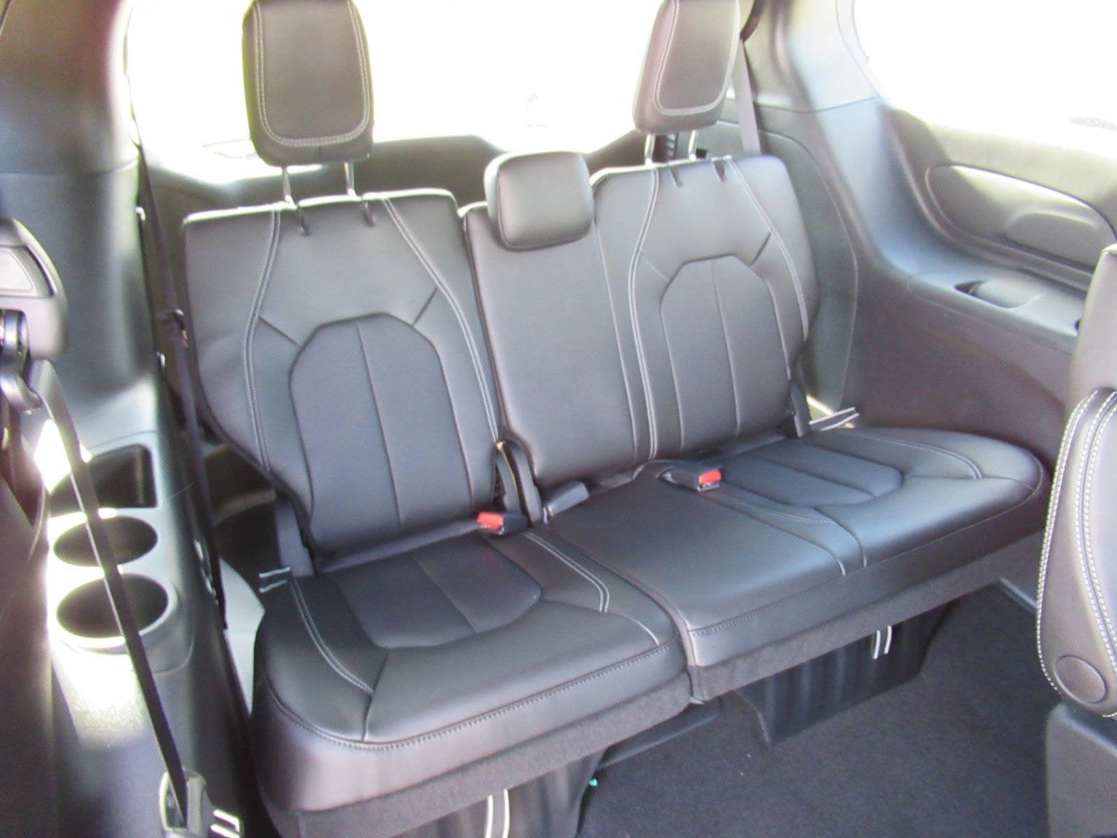 2027 Chrysler Pacifica PACIFICA LX