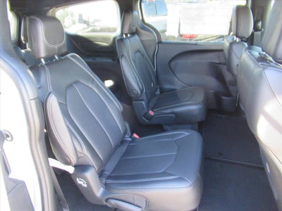2026 Chrysler Voyager VOYAGER LX