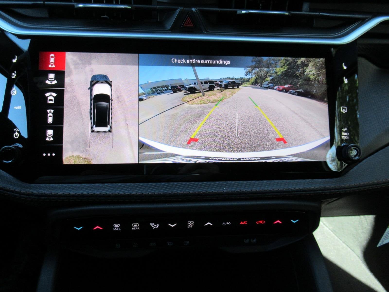 2026 Jeep Cherokee CHEROKEE OVERLAND 4X4