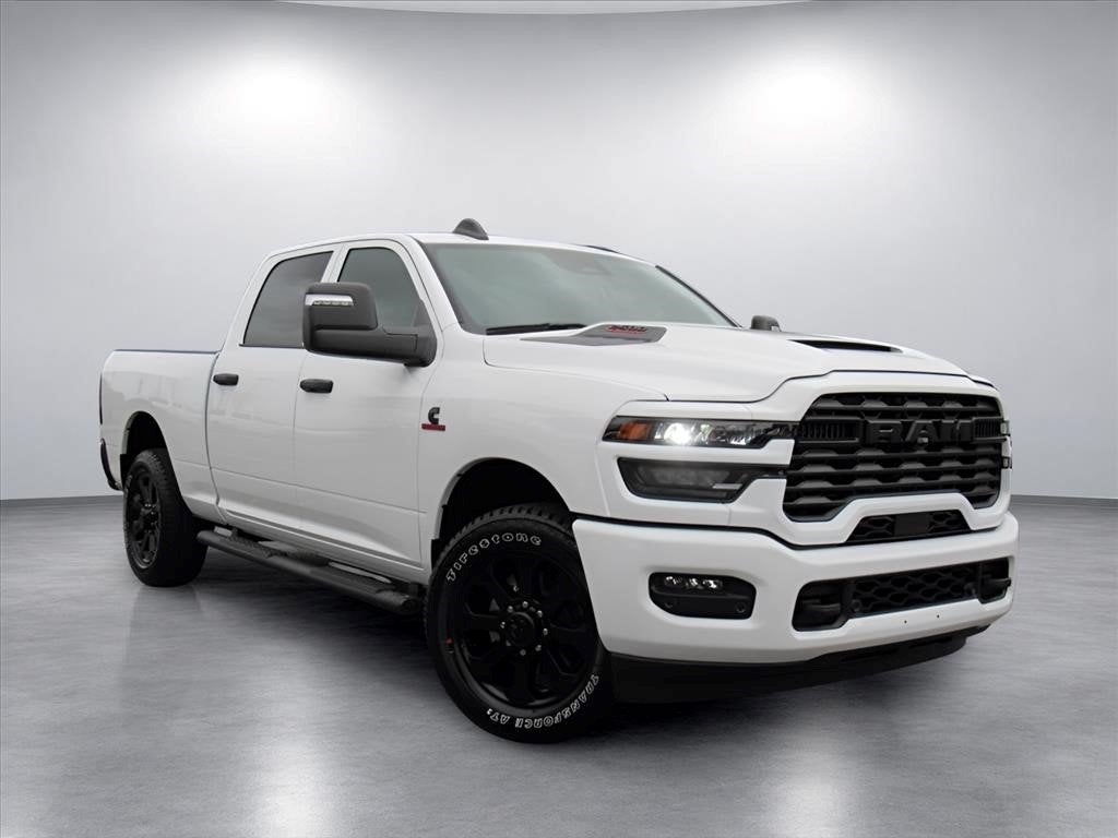 2026 RAM 2500 BLACK EXPRESS CREW CAB 4X2 6'4' BOX