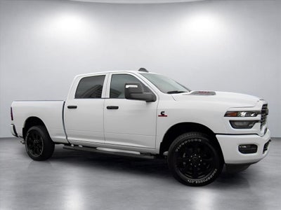 2026 RAM Ram 2500 RAM 2500 BLACK EXPRESS CREW CAB 4X2 6'4' BOX