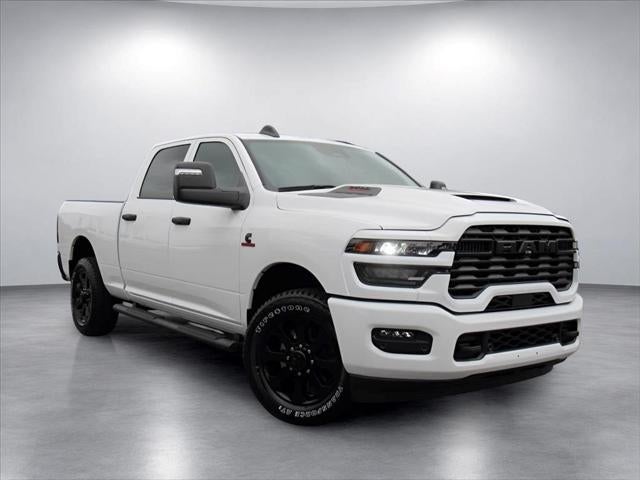 2026 RAM 2500 BLACK EXPRESS CREW CAB 4X2 6'4' BOX