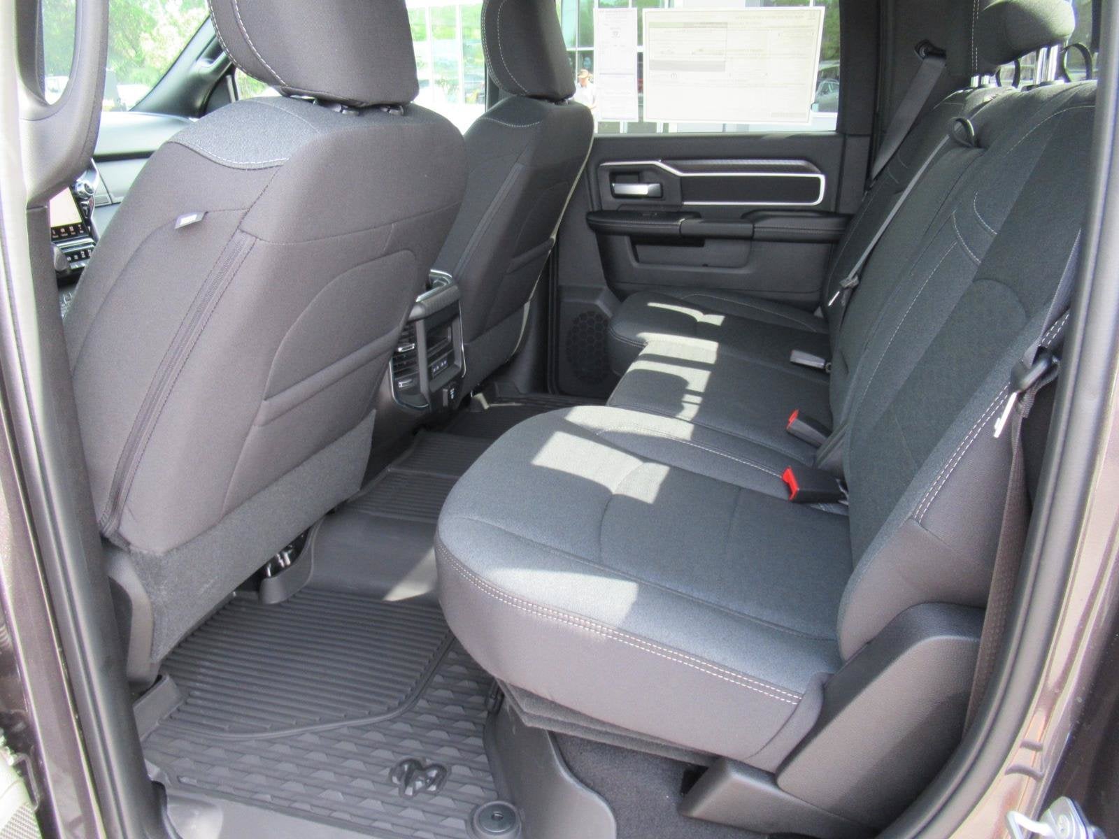 2026 RAM 2500 RAM 2500 BIG HORN CREW CAB 4X4 6'4' BOX