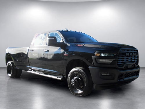 2027 RAM 3500 RAM 3500 TRADESMAN CREW CAB 4X4 8' BOX