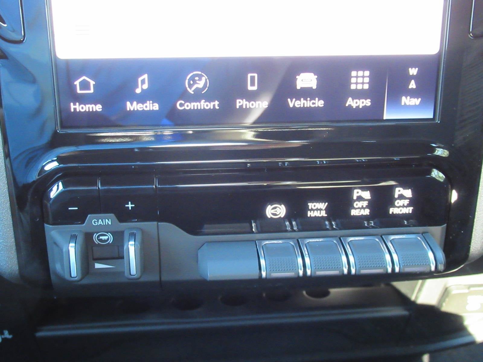 2027 RAM 3500 RAM 3500 TRADESMAN CREW CAB 4X4 8' BOX