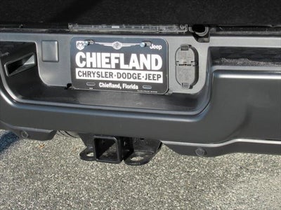 2027 RAM Ram 3500 RAM 3500 TRADESMAN CREW CAB 4X4 8' BOX