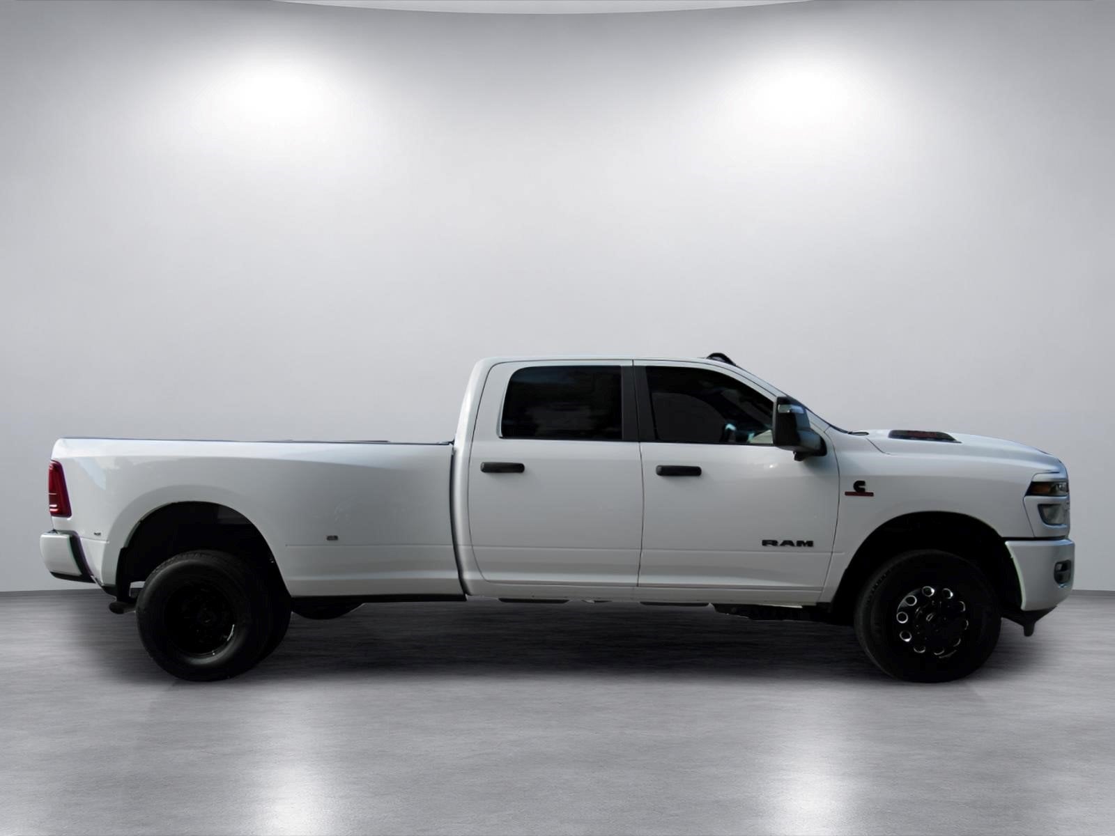 2027 RAM Ram 3500 RAM 3500 BIG HORN CREW CAB 4X4 8' BOX