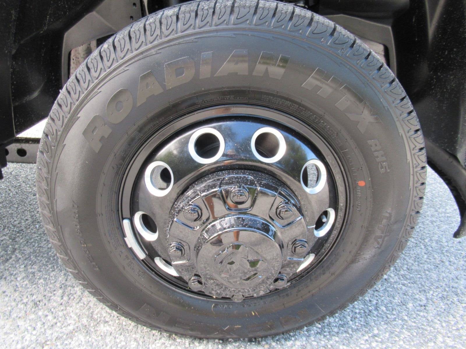 2027 RAM Ram 3500 RAM 3500 BIG HORN CREW CAB 4X4 8' BOX