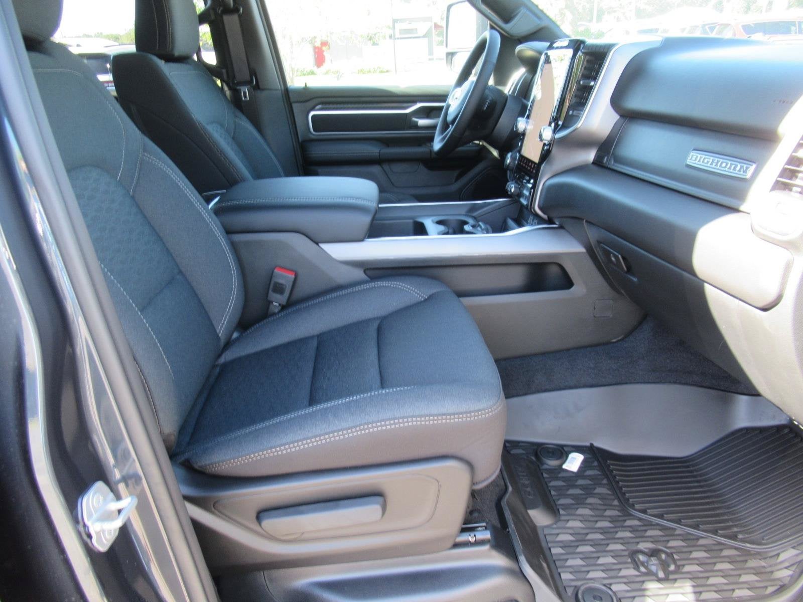 2027 RAM 1500 RAM 1500 BIG HORN CREW CAB 4X4 5'7' BOX
