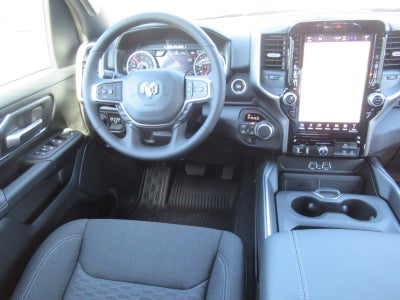 2027 RAM 1500 RAM 1500 BIG HORN CREW CAB 4X4 5'7' BOX