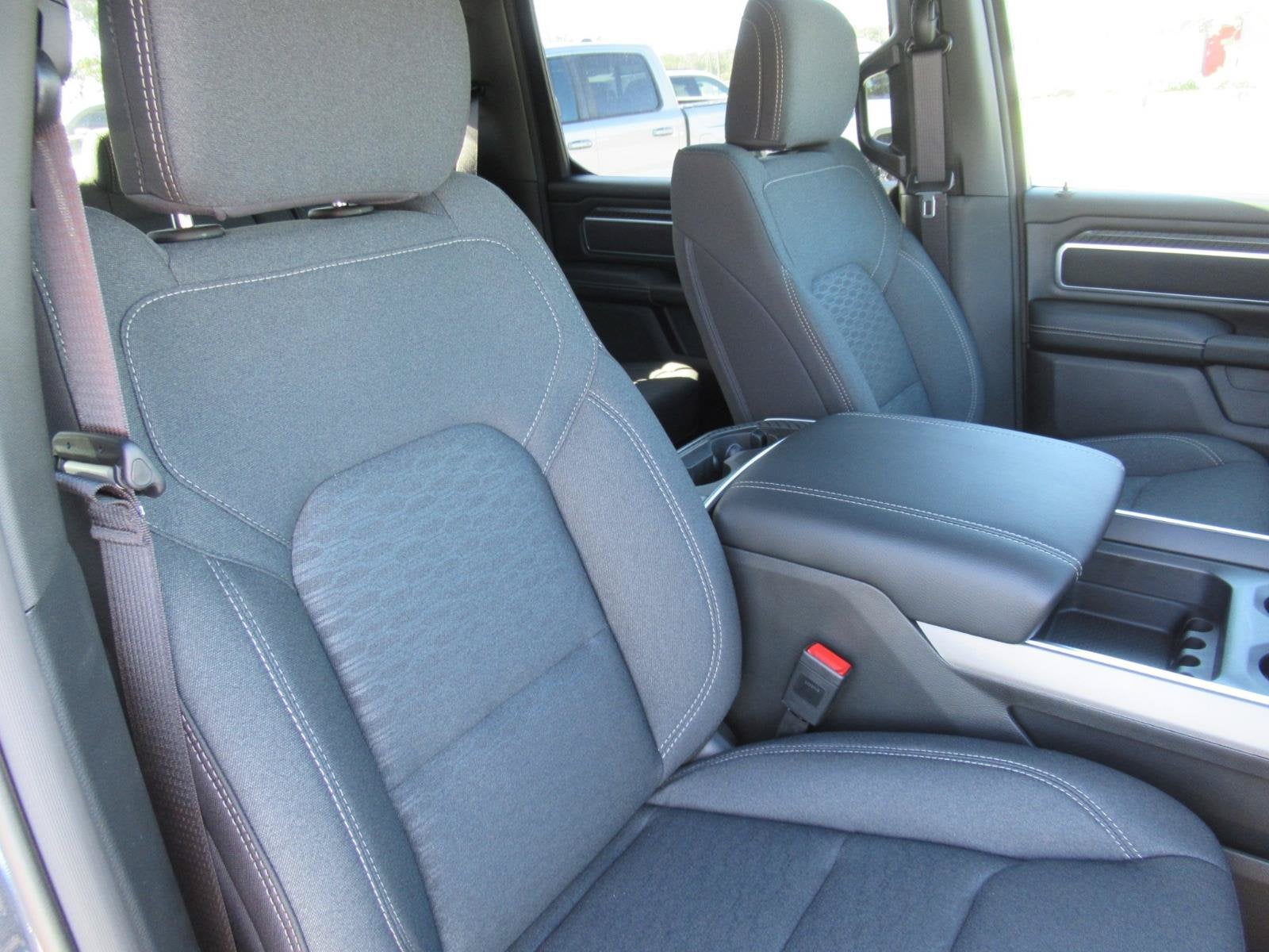 2027 RAM 1500 RAM 1500 BIG HORN CREW CAB 4X4 5'7' BOX