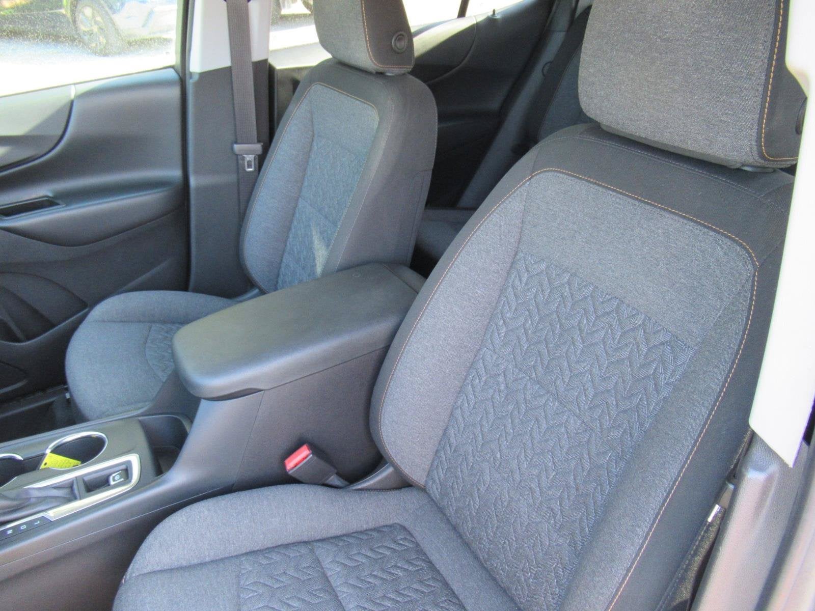 2022 Chevrolet Equinox FWD LT