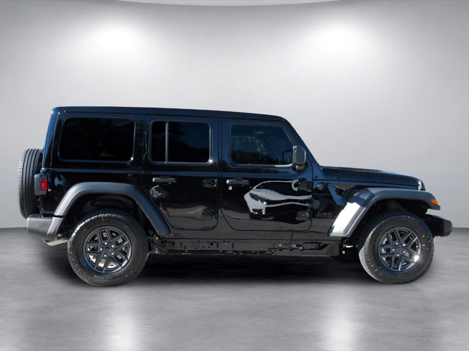 2027 Jeep Wrangler WRANGLER 4-DOOR SPORT S