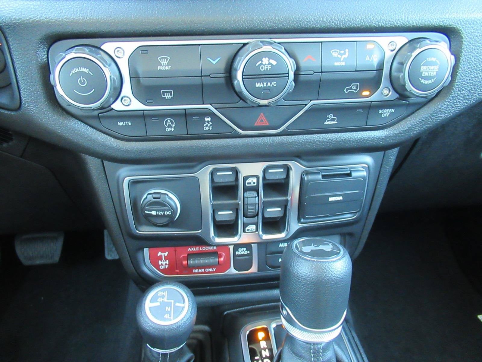 2027 Jeep Wrangler WRANGLER 4-DOOR WILLYS
