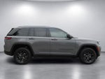 2027 Jeep Grand Cherokee GRAND CHEROKEE LAREDO ALTITUDE 4X2