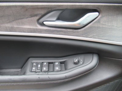 2027 Jeep Grand Cherokee GRAND CHEROKEE LAREDO ALTITUDE 4X2