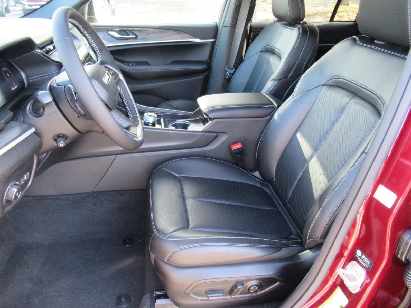 2026 Jeep Grand Cherokee GRAND CHEROKEE LIMITED 4X2
