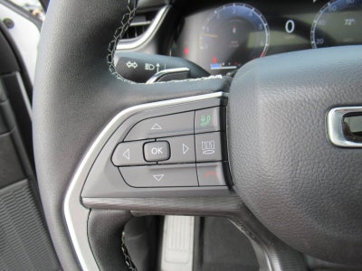 2027 Jeep Grand Cherokee GRAND CHEROKEE LAREDO X 4X4