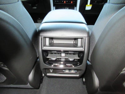 2027 Jeep Grand Cherokee GRAND CHEROKEE LAREDO X 4X4