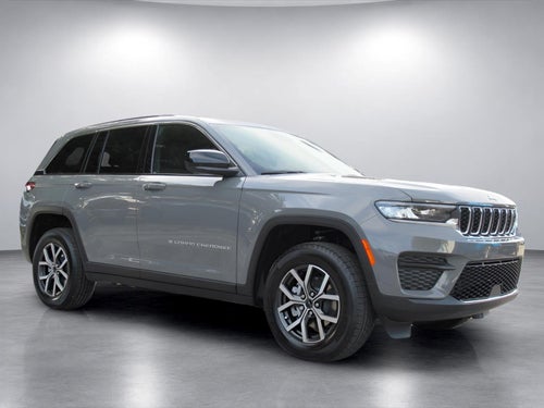 2027 Jeep Grand Cherokee GRAND CHEROKEE LAREDO X 4X4