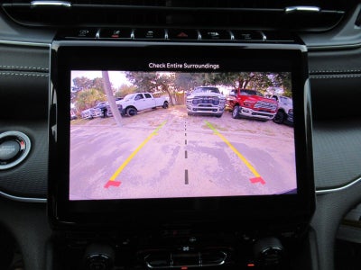 2027 Jeep Grand Cherokee GRAND CHEROKEE LAREDO X 4X4