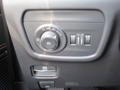 2027 Jeep Grand Cherokee GRAND CHEROKEE SUMMIT 4X4