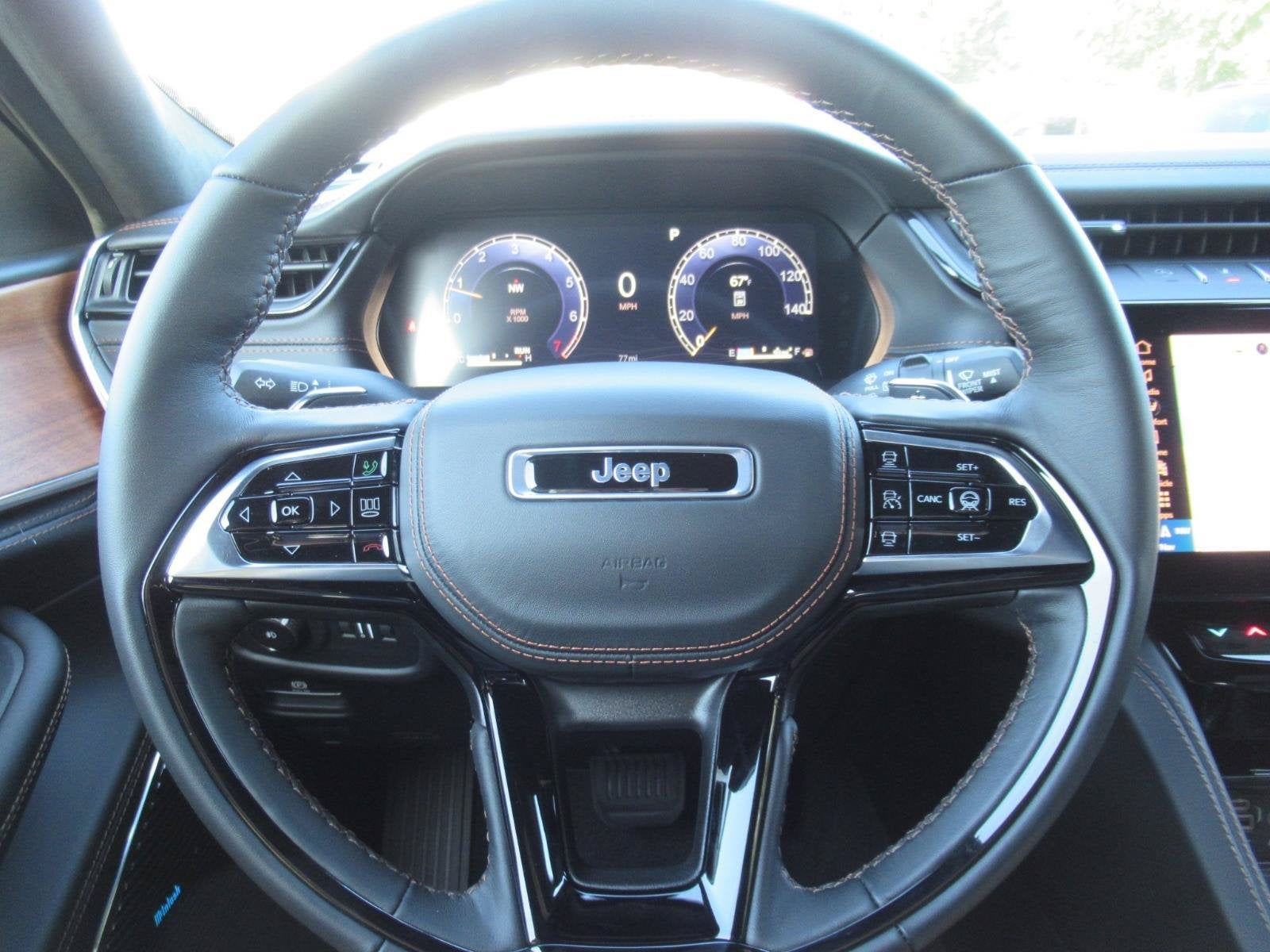 2027 Jeep Grand Cherokee GRAND CHEROKEE SUMMIT 4X4