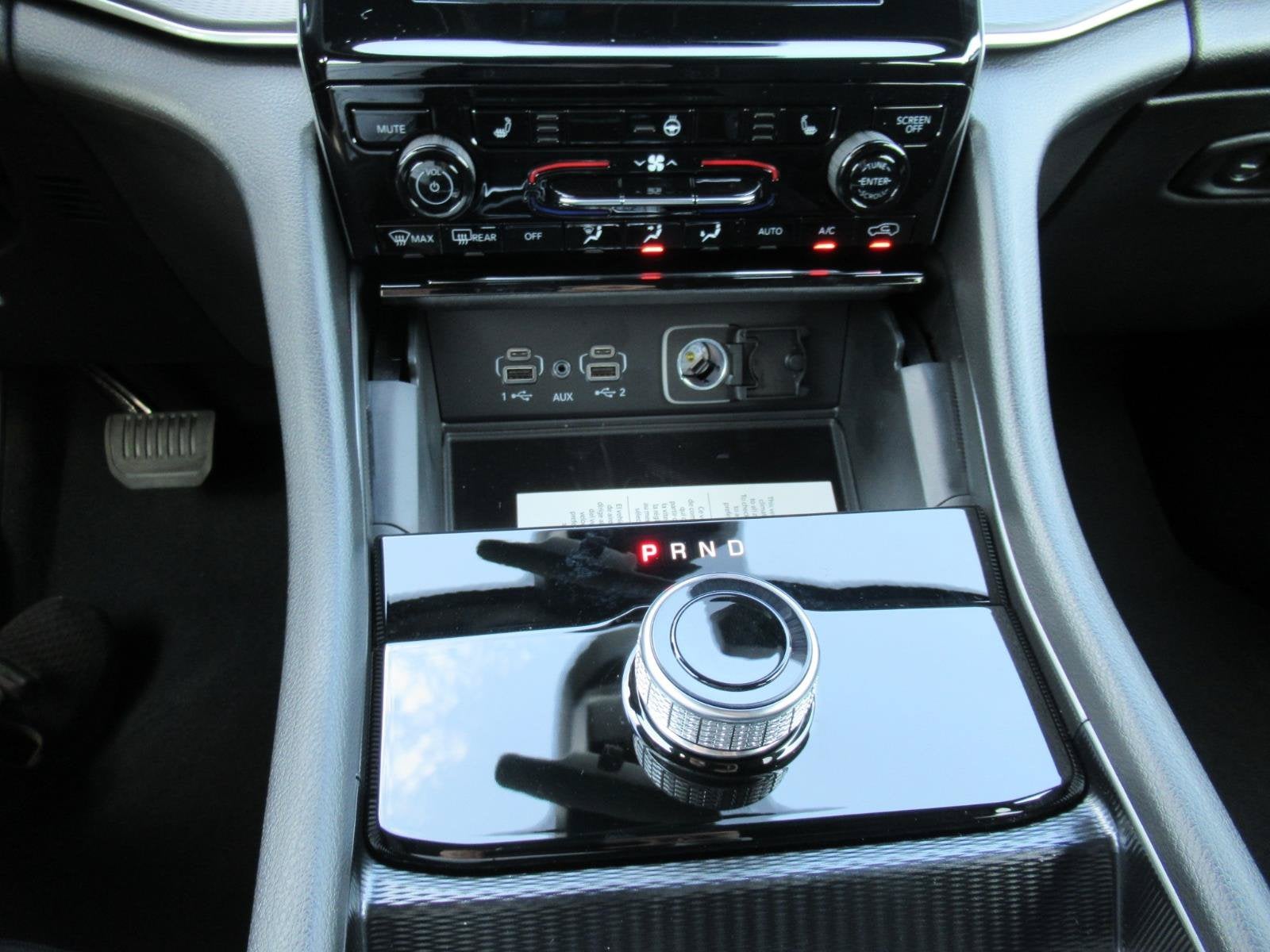 2026 Jeep Grand Cherokee GRAND CHEROKEE L LAREDO X 4X2