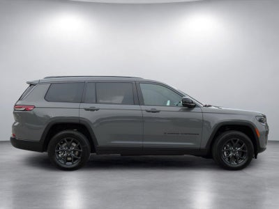 2027 Jeep Grand Cherokee GRAND CHEROKEE L LAREDO ALTITUDE 4X2