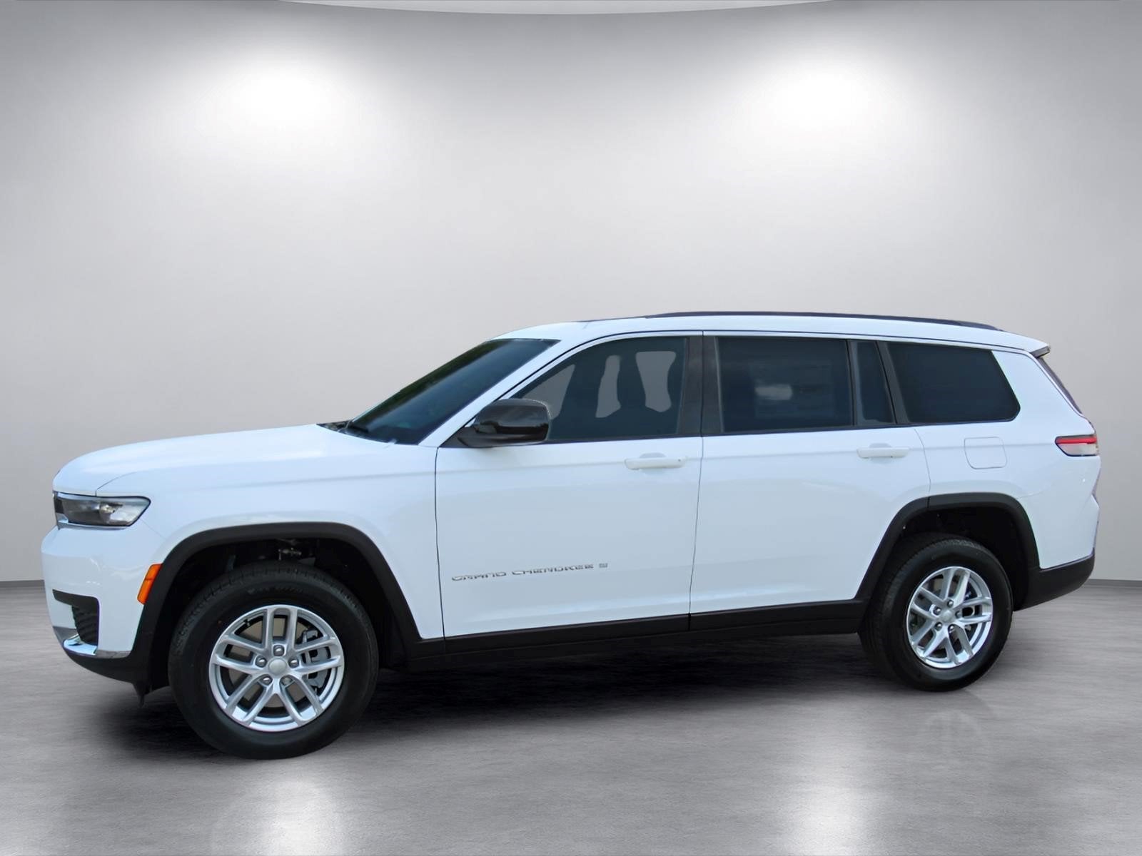 2026 Jeep Grand Cherokee GRAND CHEROKEE L LAREDO X 4X4