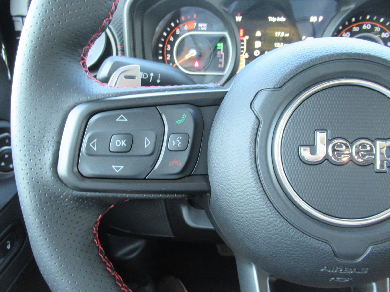 2026 Jeep Wrangler WRANGLER 4-DOOR MOAB 392