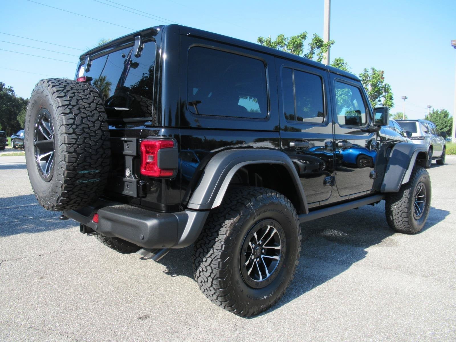 2026 Jeep Wrangler WRANGLER 4-DOOR MOAB 392