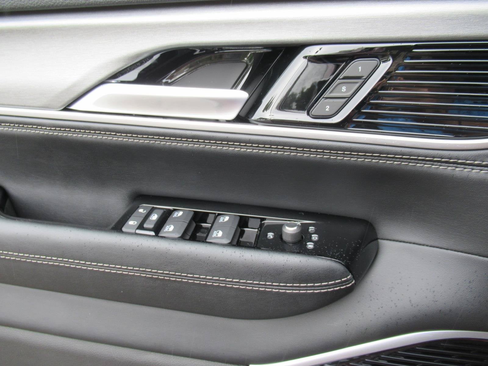 2026 Jeep Grand Wagoneer GRAND WAGONEER LIMITED RESERVE 4X4