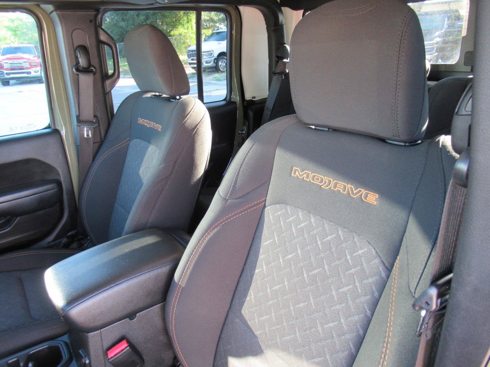 2026 Jeep Gladiator Mojave 4x4