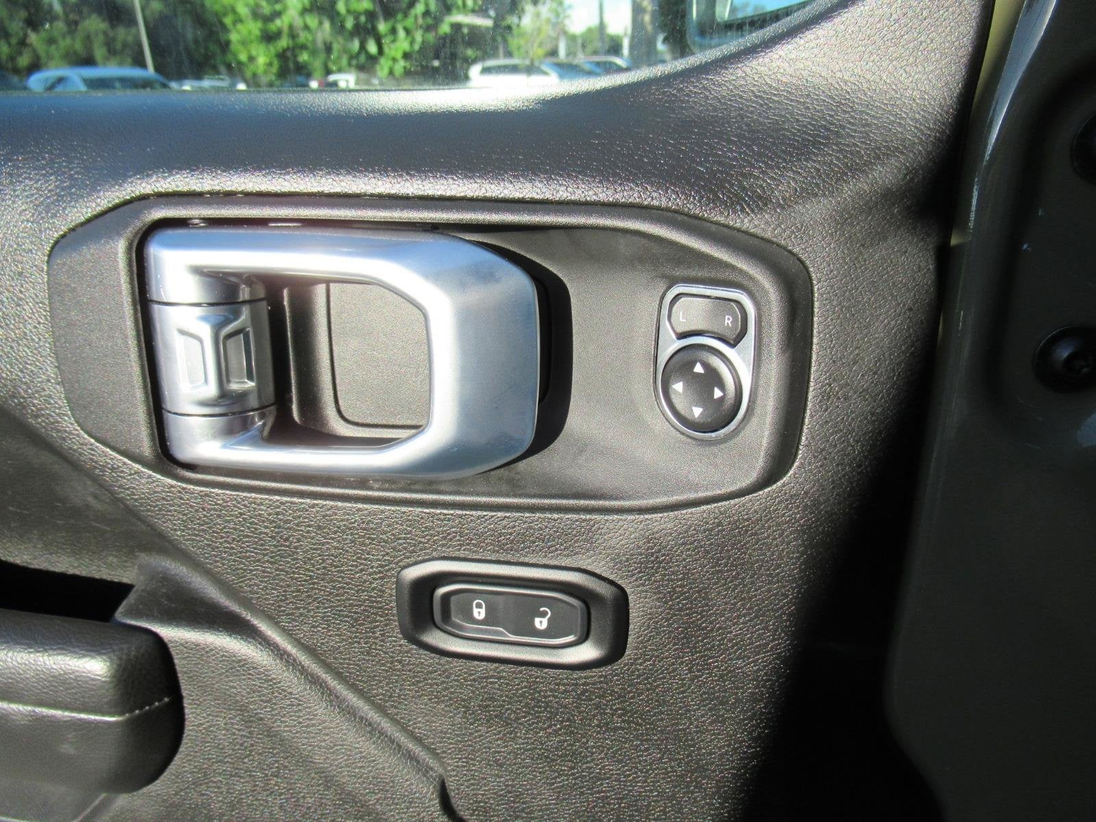2026 Jeep Gladiator Mojave 4x4