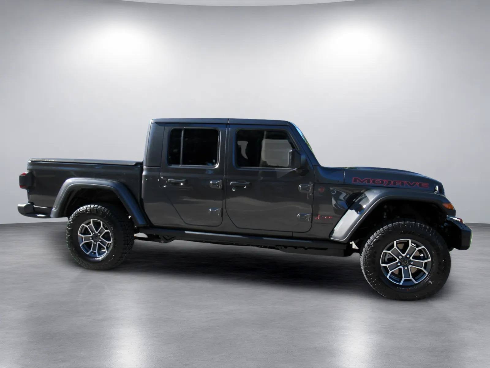 2027 Jeep Gladiator GLADIATOR MOJAVE X 4X4