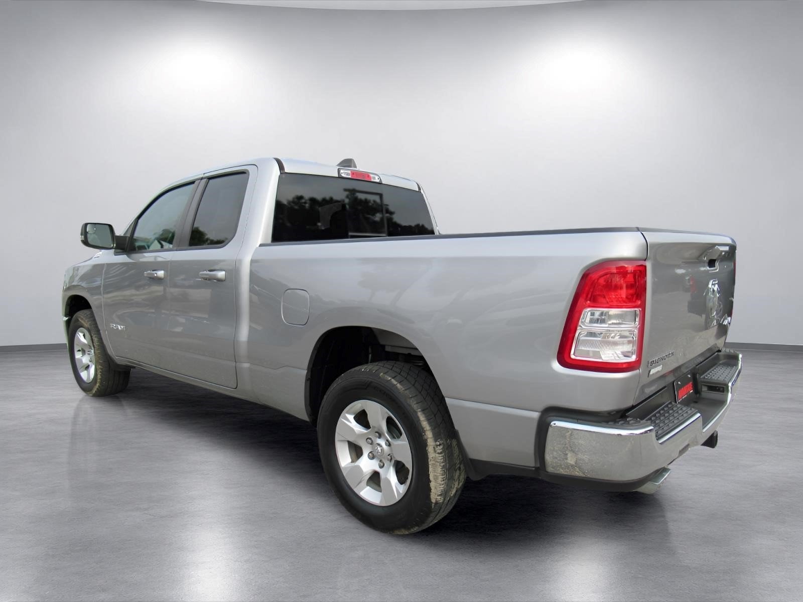 2021 RAM 1500 Big Horn Quad Cab 4x4 6'4' Box