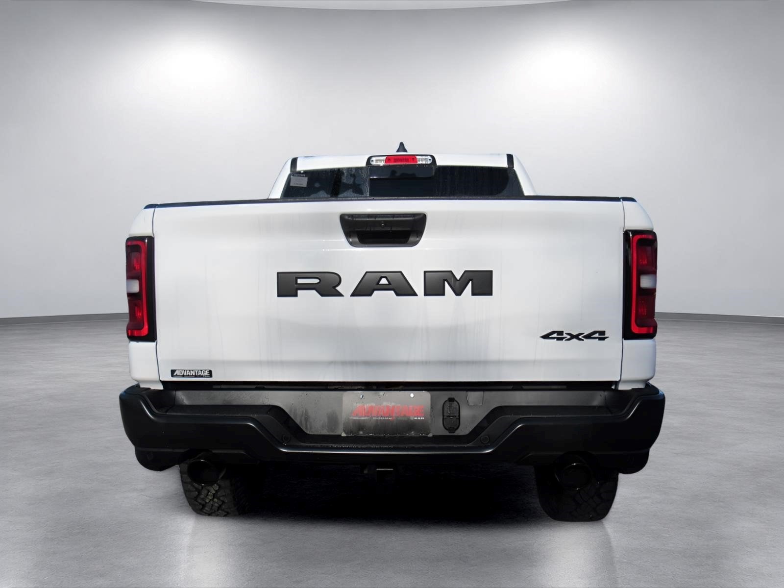 2027 RAM 1500 RAM 1500 WARLOCK CREW CAB 4X4 5'7' BOX