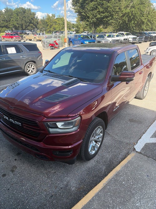 2023 RAM 1500 Laramie Crew Cab 4x4 5'7' Box