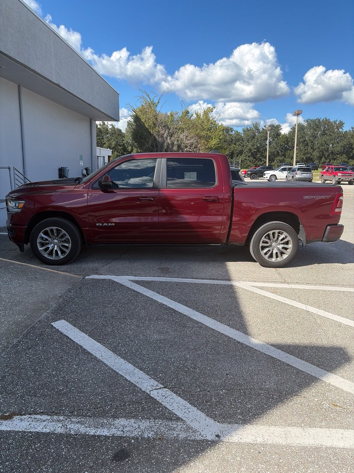 2023 RAM 1500 Laramie Crew Cab 4x4 5'7' Box