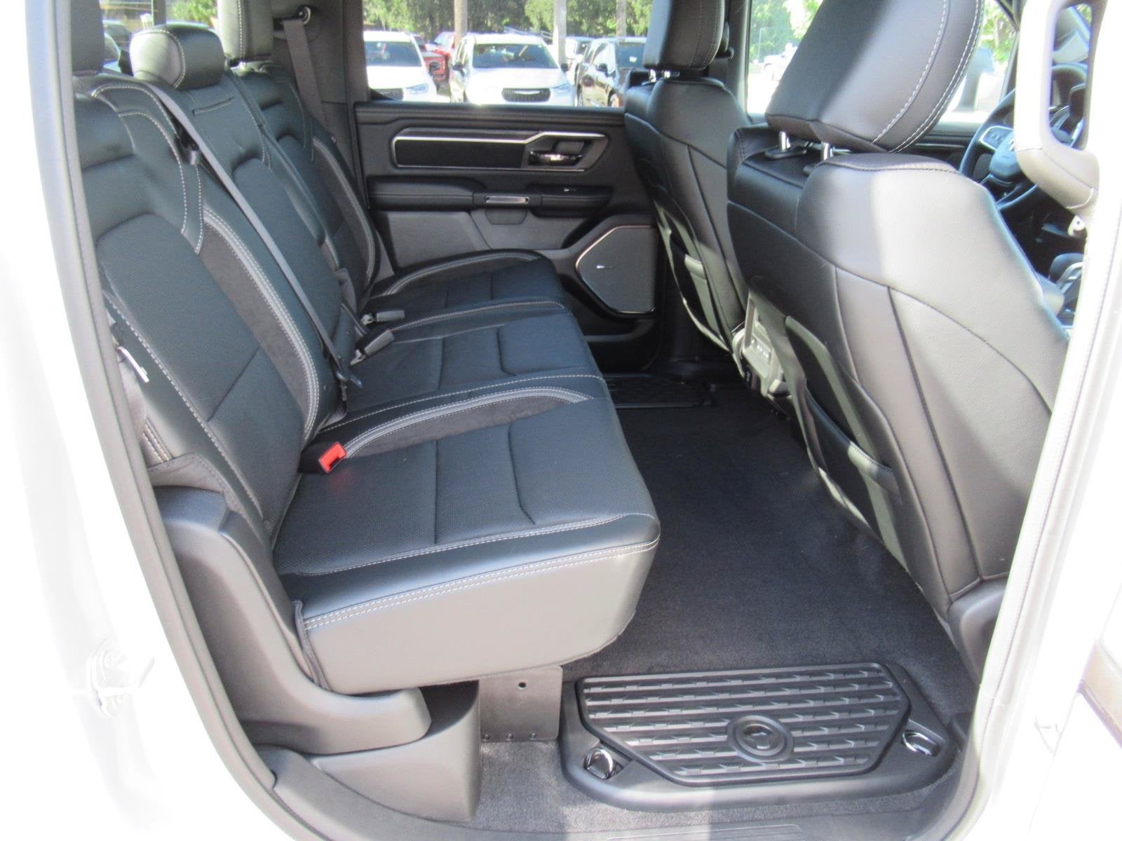 2027 RAM 1500 RAM 1500 REBEL CREW CAB 4X4 5'7' BOX