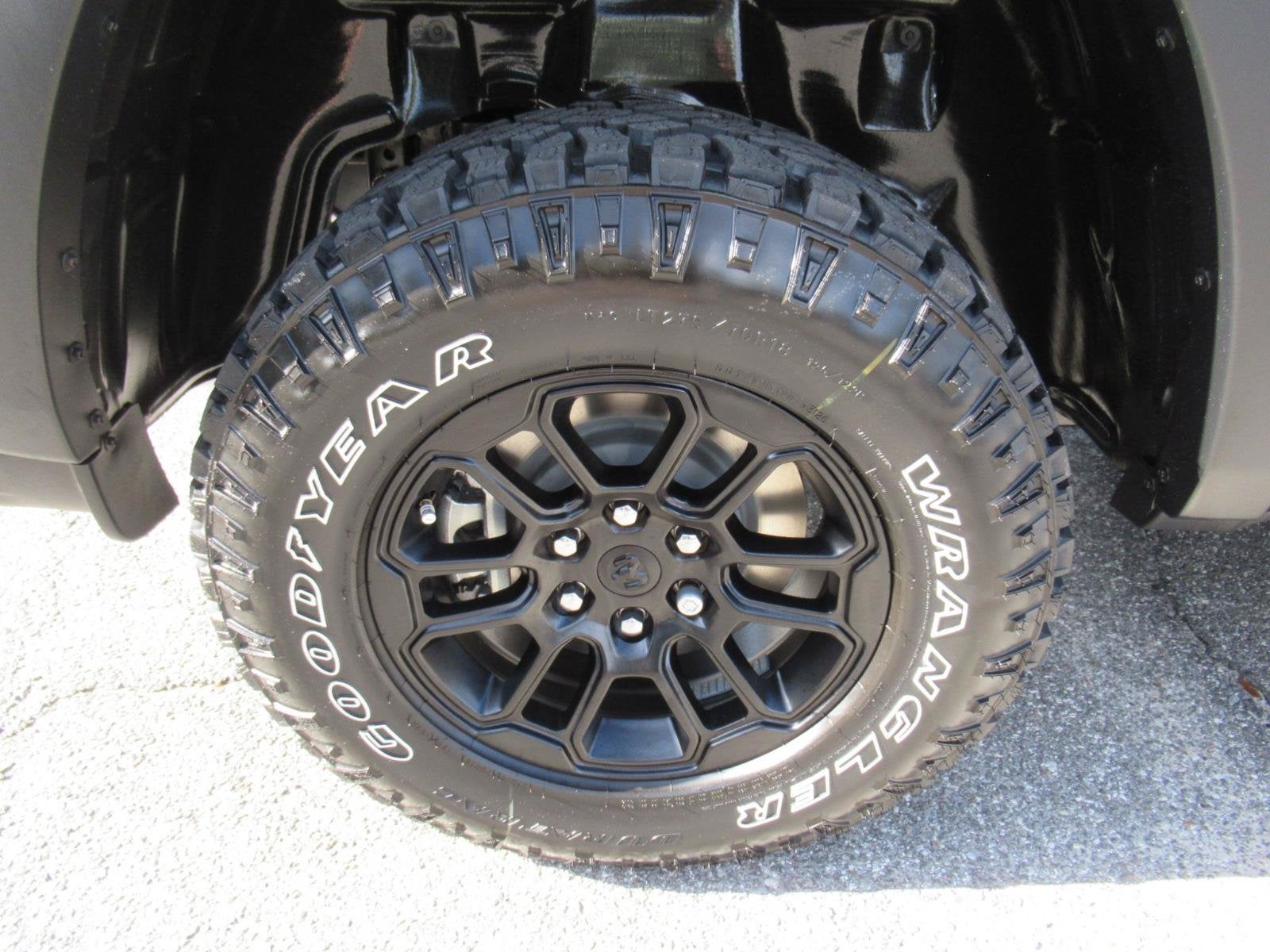 2027 RAM 1500 RAM 1500 REBEL CREW CAB 4X4 5'7' BOX